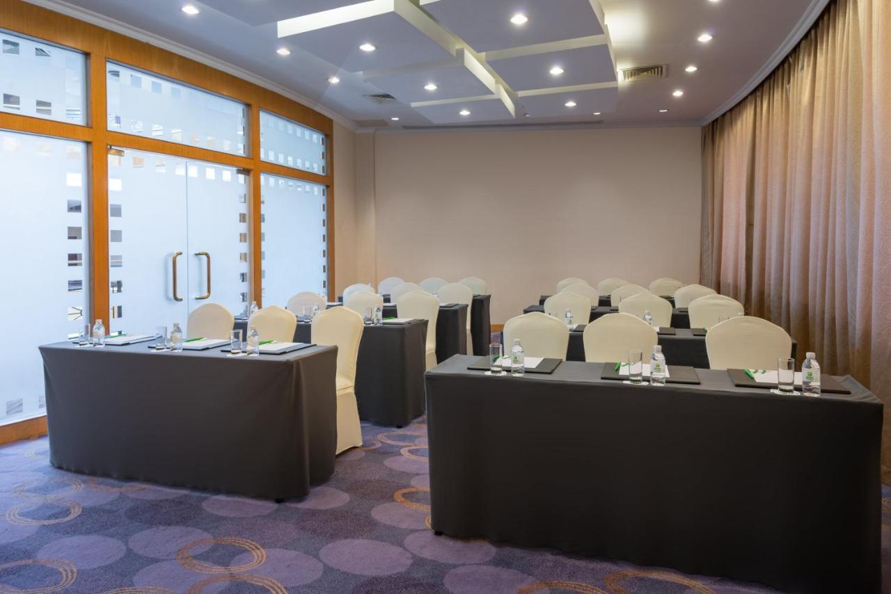 Holiday Inn Downtown Shanghai Exterior photo