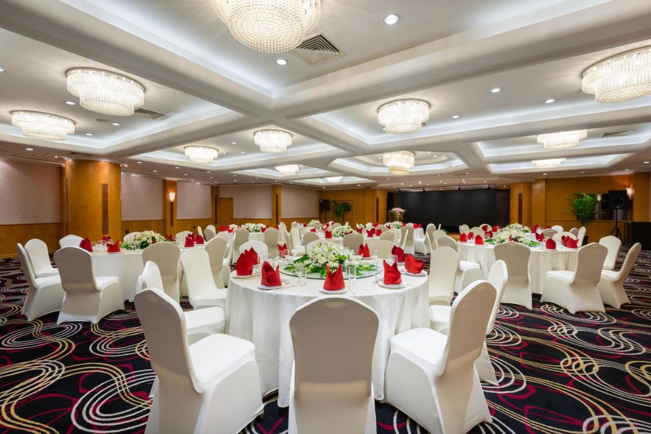 Holiday Inn Downtown Shanghai Exterior photo